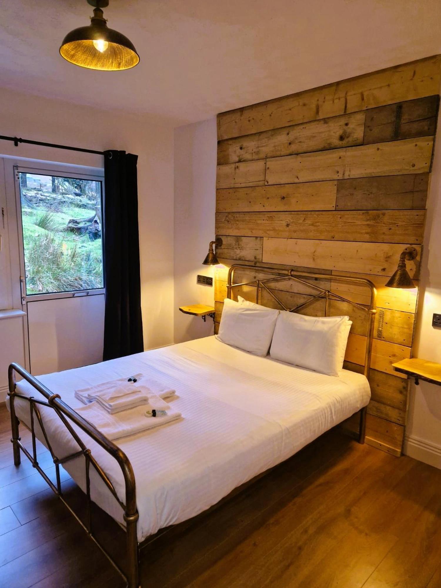 Wheal Tor Hotel & Glamping Лискерд Экстерьер фото