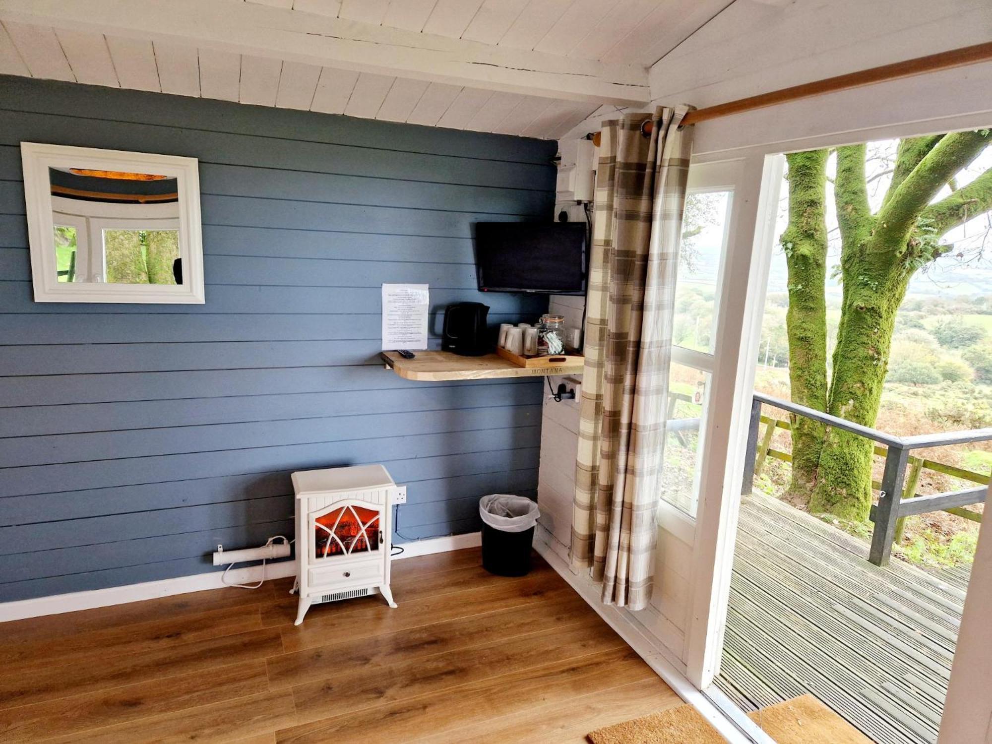 Wheal Tor Hotel & Glamping Лискерд Экстерьер фото